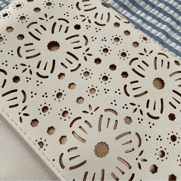 Kelly & Katie Handbag - Picture 2 of 7